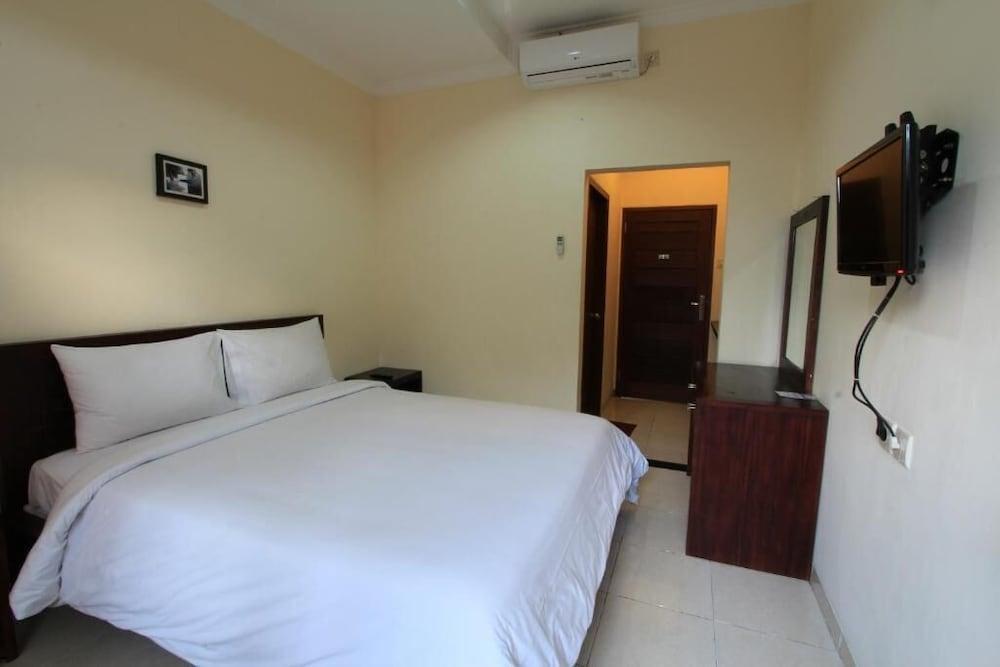 Surya Inn Kuta Lombok Exterior foto
